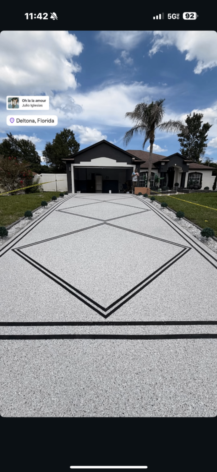 Custom Diamond Pattern Flake Driveway — Residential