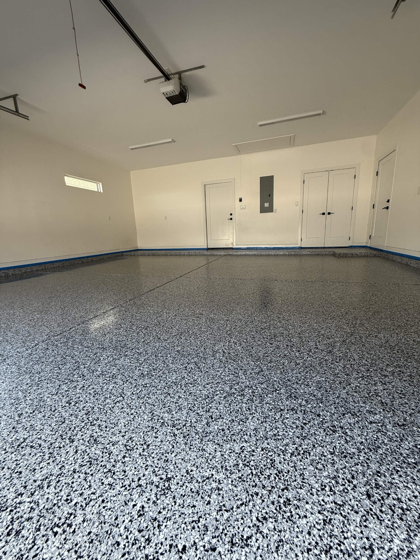 Black, White & Gray Full Flake Garage Floor — Midland